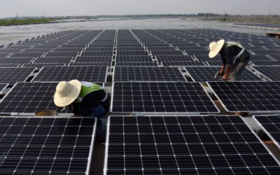 Floating Solar Farms – Reclaiming Unusable Land for Energy Generation